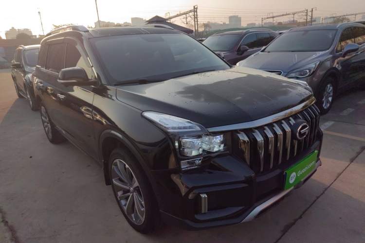 Used GAC Trumpchi GS8 2021 390T Two-Wheel Drive Luxury Smart Connect & Drive Edition (7 Seats) Front Right 45 Deg