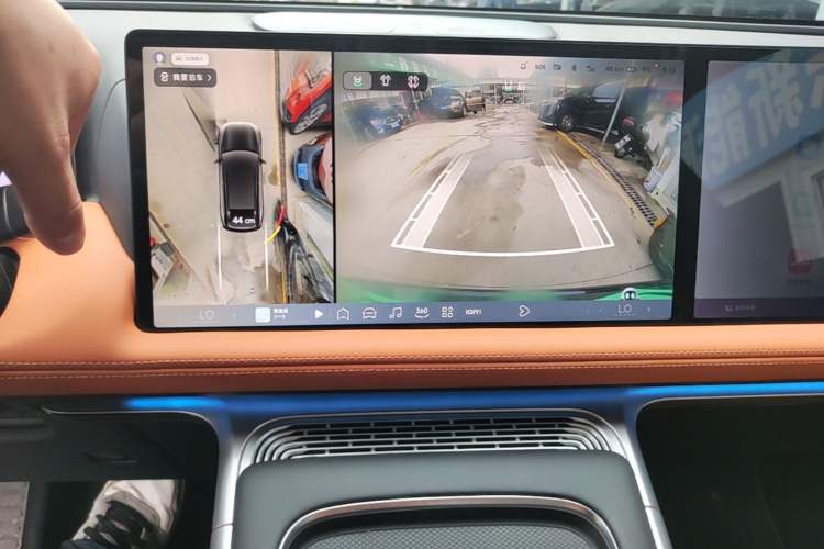 Used XPeng G9 2024 570 Max Audio And AC Panel