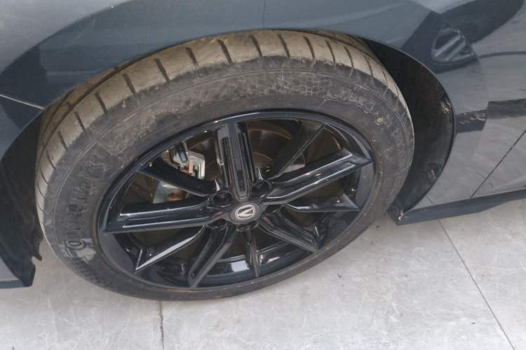 Used Changan UNI-V 2022 1.5T Prestige Version