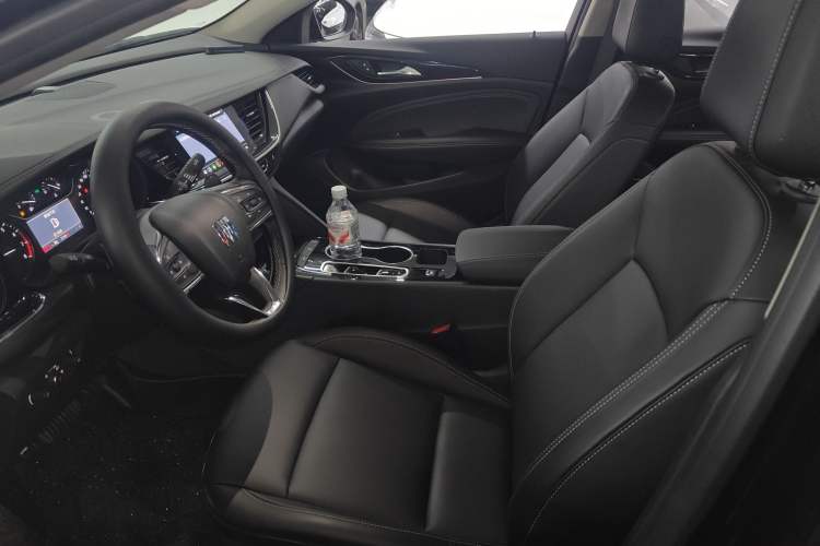 Used Buick Regal 2025 Model 25T Ultra-Enjoyment Edition
