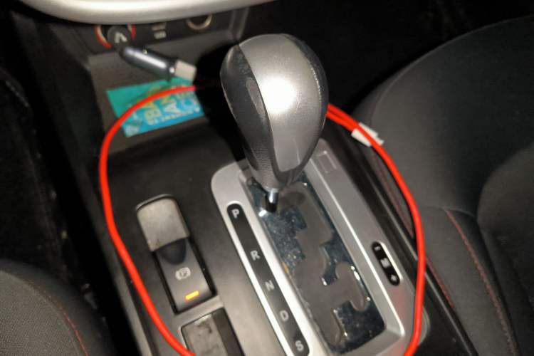 Used Bestune X80 2013 2.0L automatic comfort version