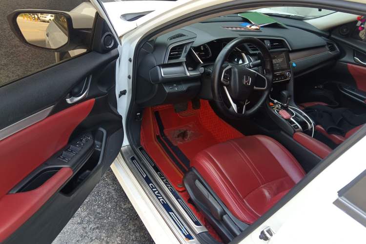 Used Honda Civic 2016 220TURBO CVT Luxury Edition