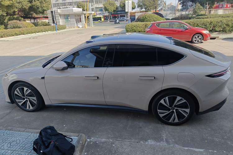 Used Nio ET5 2022 75 kWh
