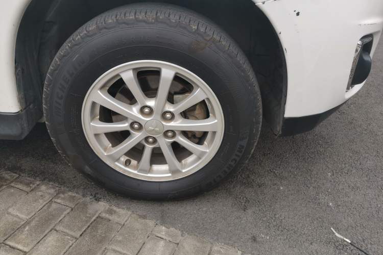 Used Mitsubishi ASX 2013 2.0L CVT Two-Wheel Drive Elite Edition