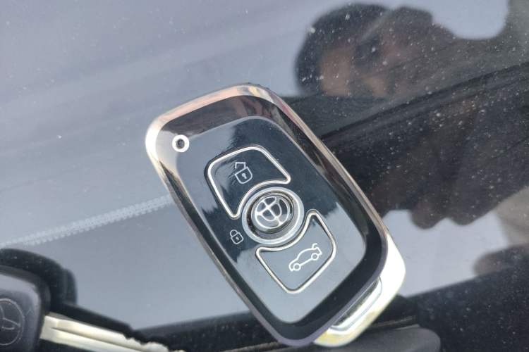 Used Brilliance V3 2017 1.5L Manual Smart Model
