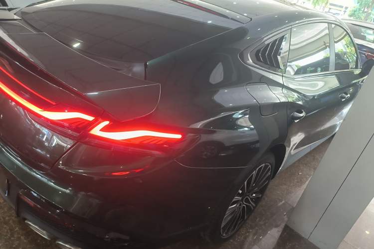 Used MG 7 2023 2.0T Automatic Hunter Luxury Edition
