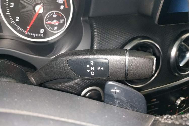 Used Mercedes-Benz A-Class 2018 A 200 Dynamic Edition Gear Lever