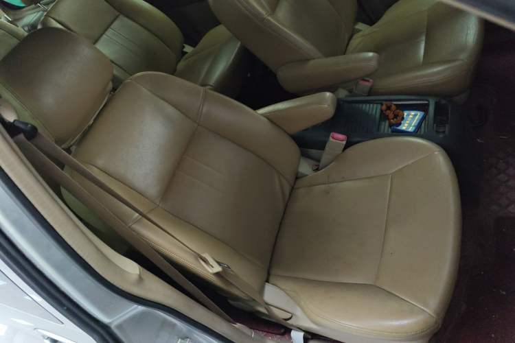 Used Buick GL8 2014 2.4L Classic Edition