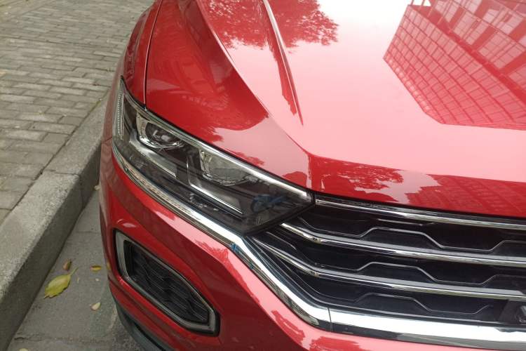 Used Volkswagen T-ROC 2021 280TSI DSG Two-Wheel Drive Elite Connect Edition