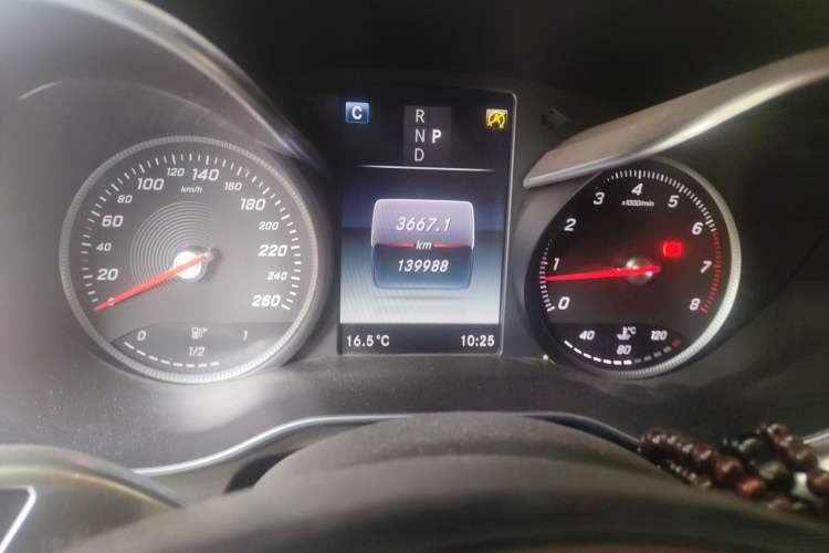 Used Mercedes-Benz GLC 2017 GLC 300 4MATIC Sport Edition Instrument Cluster