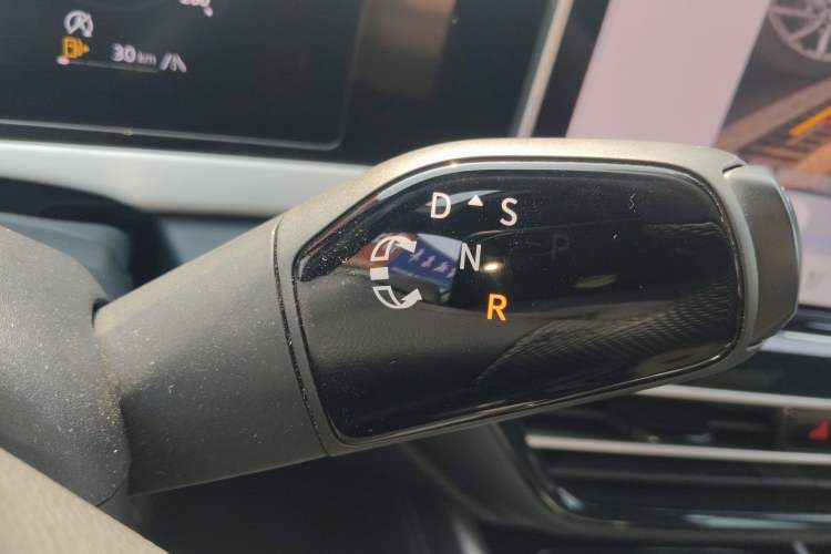 Used Volkswagen Passat 2025 Pro 380TSI Starry Dragon Luxury Edition Gear Lever