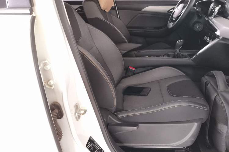 Used BAIC Beijing X3 2021 1.5T Manual Glory Edition
