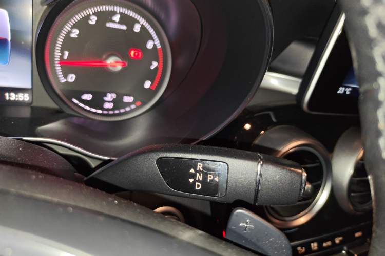 Used Mercedes-Benz GLC 2017 GLC 200 4MATIC
