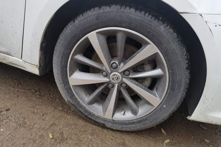 Used MG 6 2019 20T Automatic Sport Edition Right Front Wheel Hub