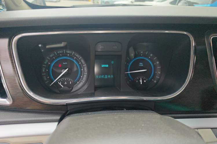 Used Buick GL8 2013 2.4L LT Luxury Business Executive Edition
