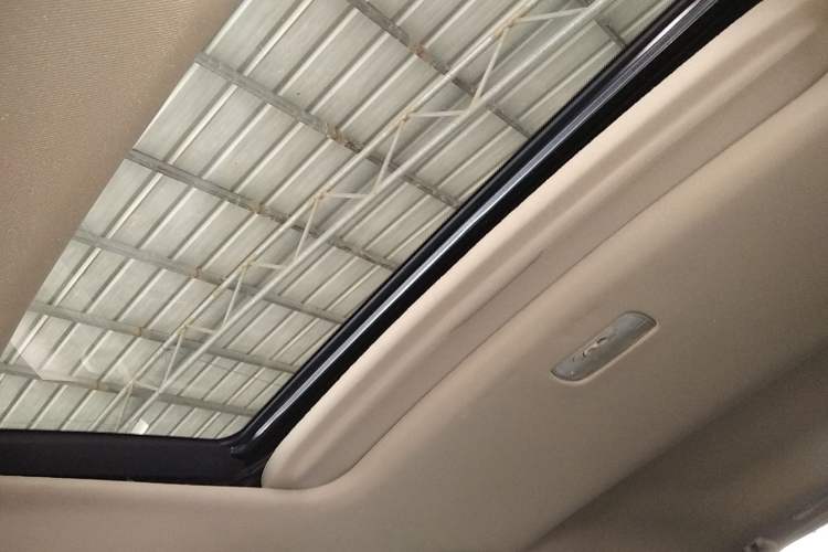 Used Honda CR-V 2016 2.0L two-wheel drive Urban Edition