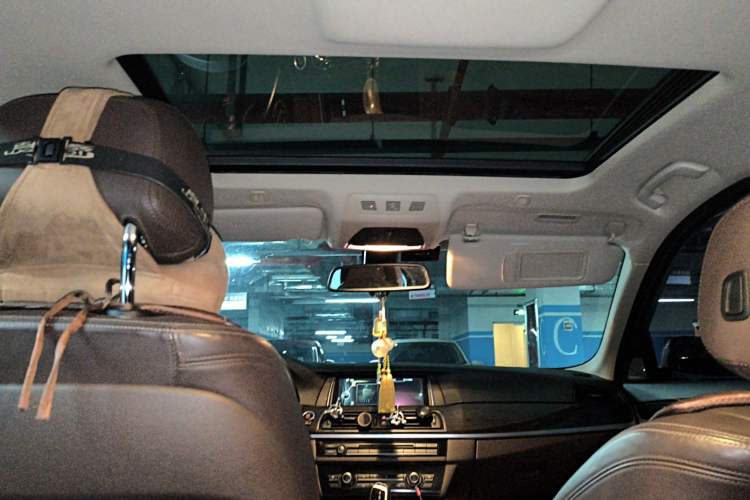 Used BMW 5 Series 2014 525Li Luxury Design Package
