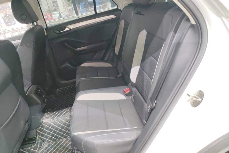 Used Volkswagen T-ROC 2020 230TSI DSG Two-Wheel Drive Advanced Version
