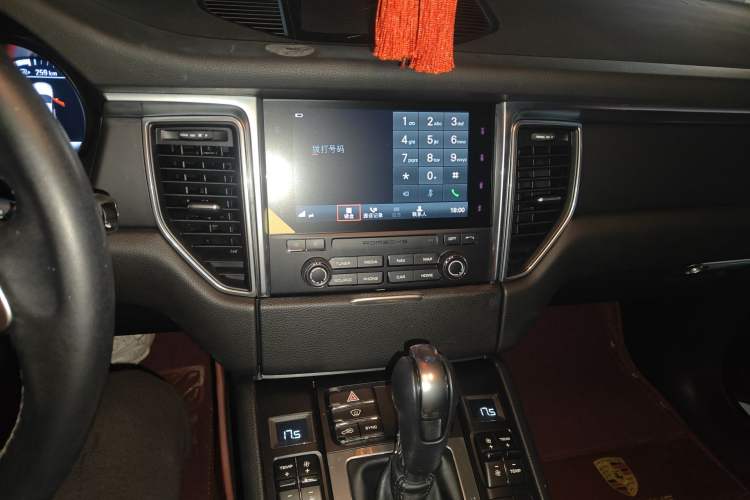 Used Porsche Macan 2017 Macan 2.0T Audio And AC Panel