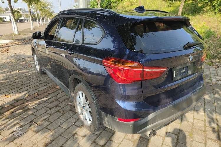 Used BMW X1 2016 sDrive18Li Fashion Model Rear Left 45 Deg