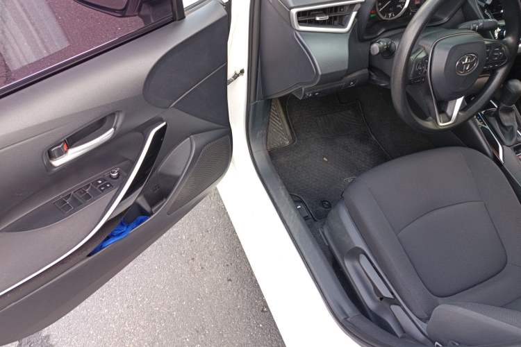 Used Toyota Corolla 2021 Dual-Motor 1.8L E-CVT Elite Edition