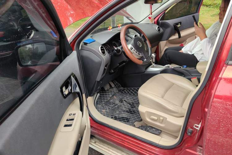 Used Nissan Qashqai 2012 2.0 XV LE CVT 2WD
