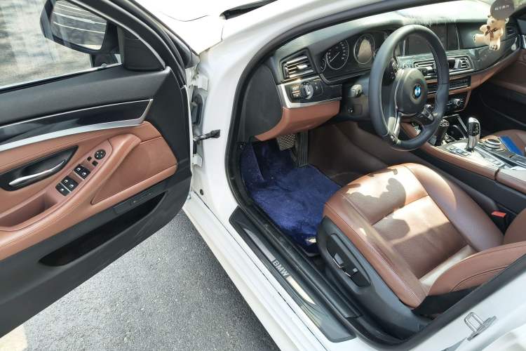 Used BMW 5 Series 2014 520Li Elegant Model