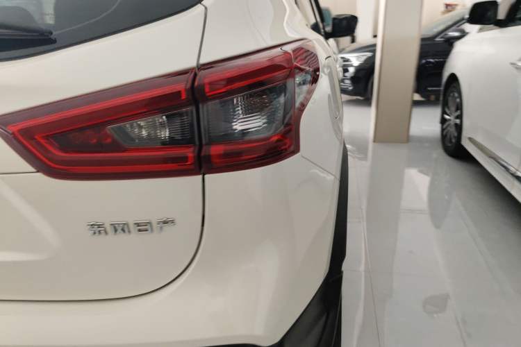 Used Nissan Qashqai 2021 2.0L CVT Luxury Edition Right Rear Taillight