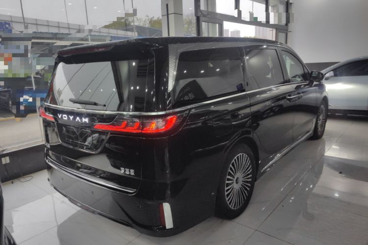 Used VOYAH Dream 2025 PHEV Four-Wheel-Drive Flagship Kunpeng Edition Rear Right 45 Deg