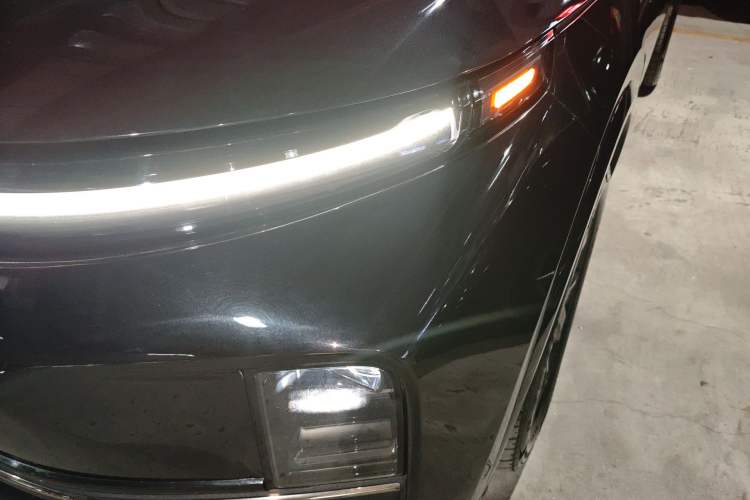 Used Li Auto L7 2023 Air model
