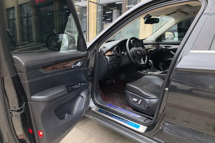 Used Hanteng X7 2016 2.0T DCT Luxury Edition
