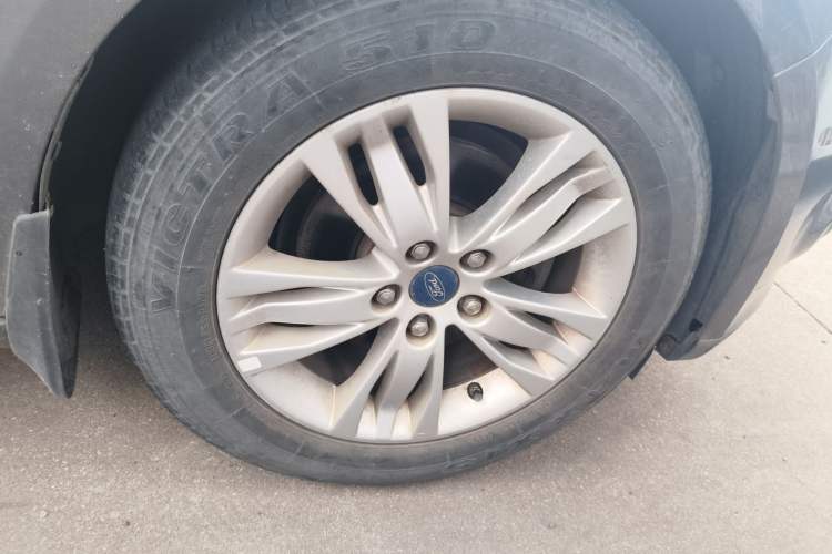 Used Ford Focus 2012 Sedan 1.6L Automatic Comfort Model
