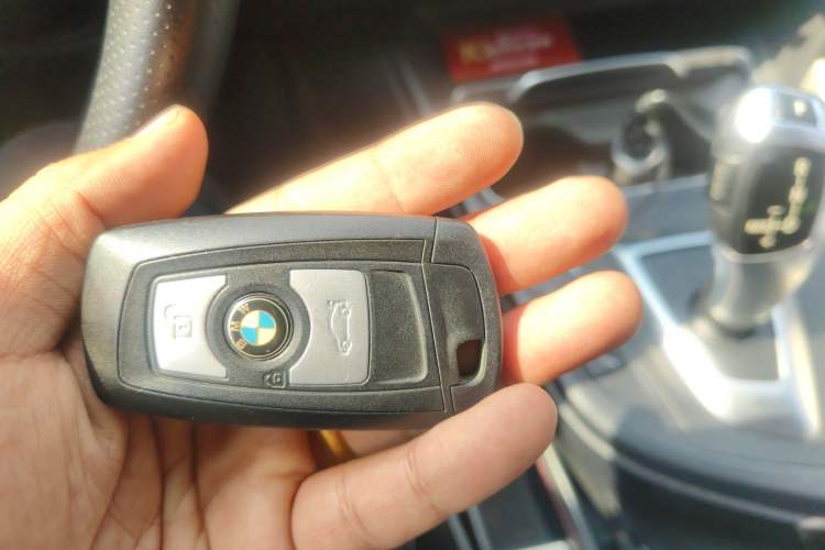 Used BMW 3 Series 2016 320Li Fashion Model
