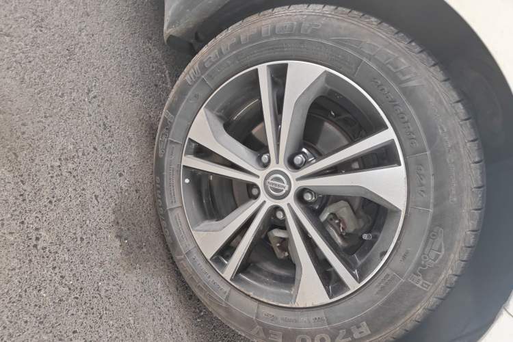 Used Nissan Sylphy 2020 1.6L XL CVT Enjoyment Edition Right Front Wheel Hub