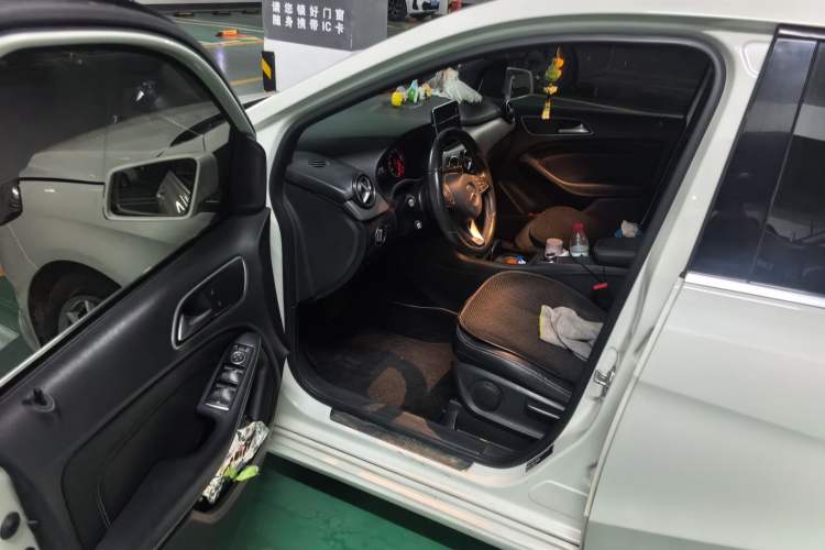 Used Mercedes-Benz B-Class 2015 B 200 Sport Edition