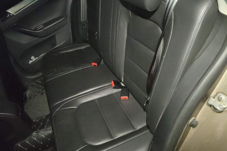 Used Volkswagen Bora 2014 1.6L Automatic Comfort Model Left Rear Seat