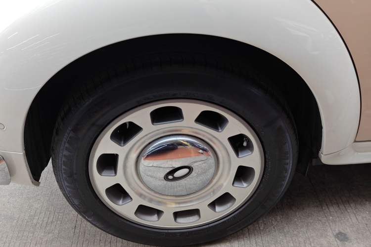 Used ORA Ballet Cat 2022 401 km Nutcracker Edition