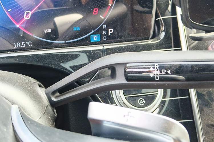 Used Mercedes-Benz E-Class 2024 E 260 L
