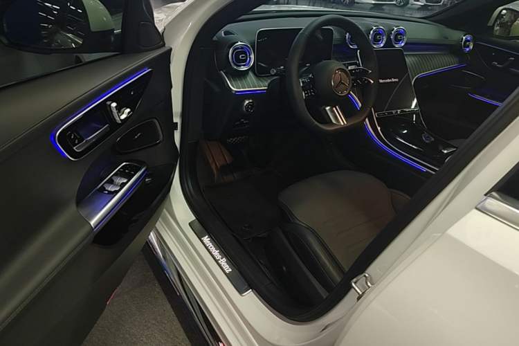 Used Mercedes-Benz C-Class 2023 Restyled C 260 L Sport Edition
