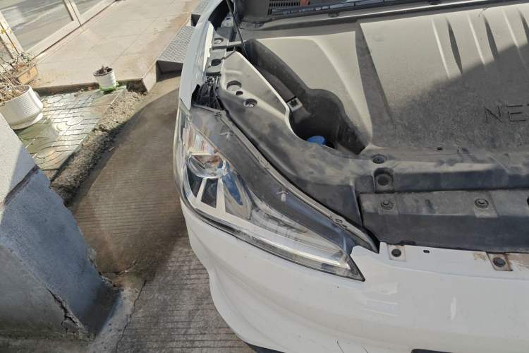 Used NETA V 2022 Long-Range Industry Custom Edition Right Front Headlight