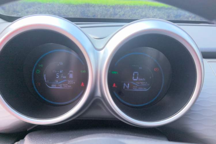 Used ORA Black Cat 2022 301km "Cute & Dynamic" Phosphate Iron Lithium Instrument Cluster