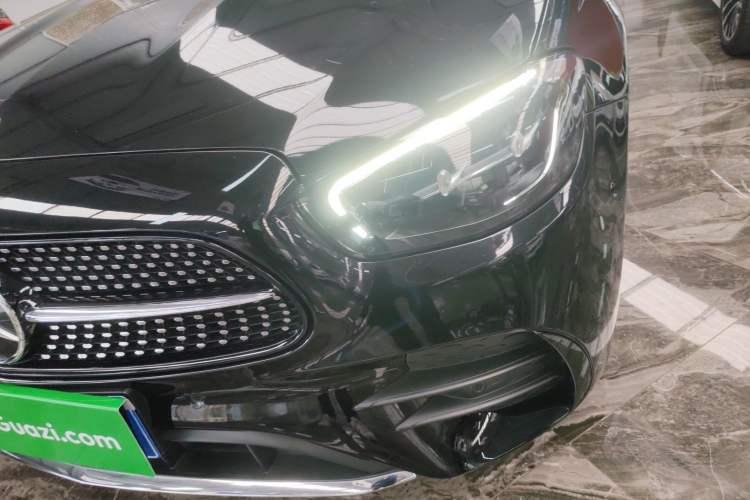 Used Mercedes-Benz E-Class 2021 Restyled E 300 L Sporty and Stylish Edition
