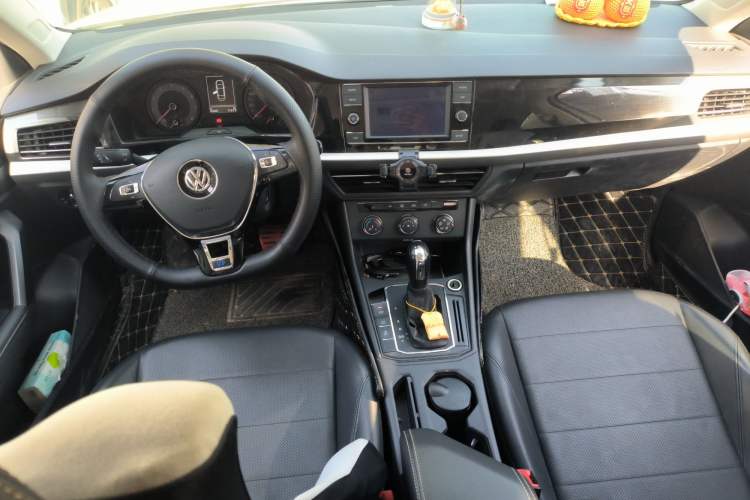 Used Volkswagen Lavida 2018 1.5L Automatic Comfort Edition China V Standard