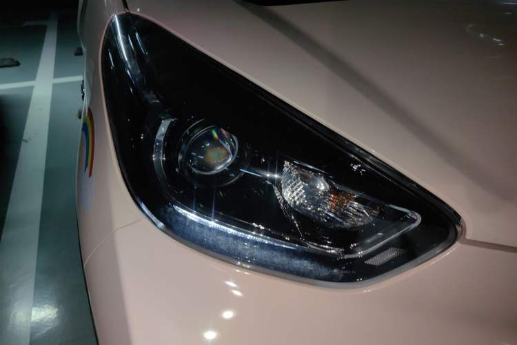 Used Chery Little Ant 2022 Restyled Version Sweet Pink Edition Half-Sugar Version 30.6 kWh 30 kW 301 km