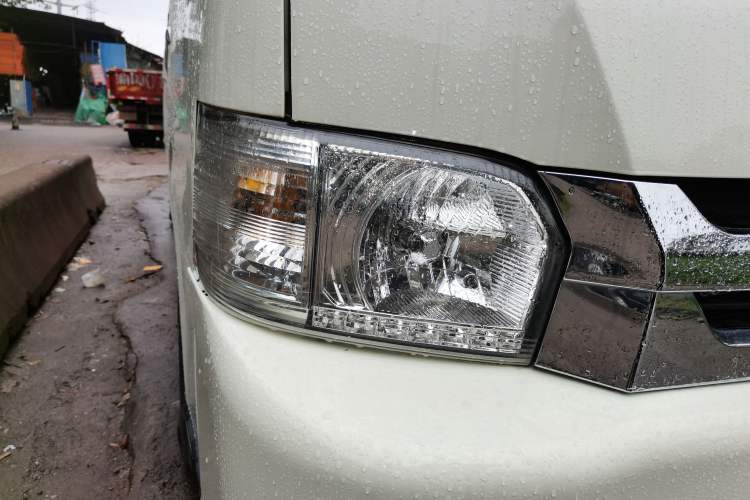 Used King Long Golden Way 2017 2.2L Entrepreneurial Version V22
