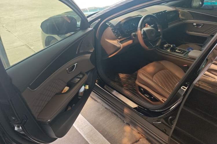 Used BYD Han 2022 DM-i 121KM Luxury Model