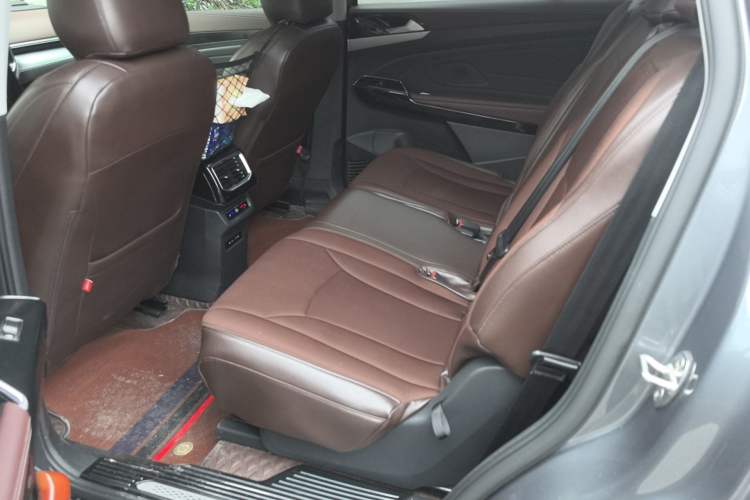 Used Volkswagen ID.6 X 2021 Pro Smart Long-Range Edition Left Rear Seat