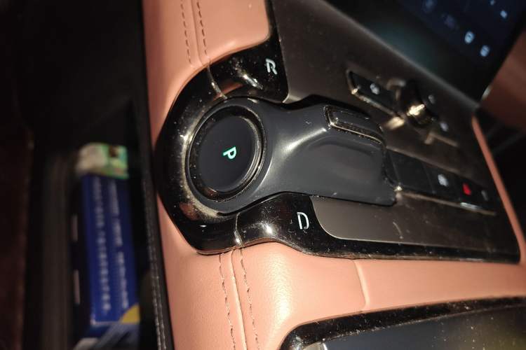 Used Nio EC6 2022 75 kWh Sport Edition
