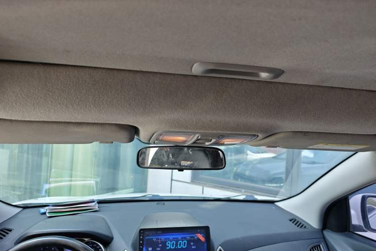 Used Hyundai ix35 2015 2.0L Automatic 2WD Smart Version China V Standard Headliner