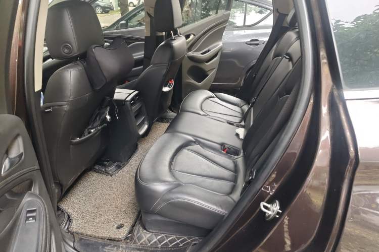 Used Buick Envision 2020 20T Two-Wheel Drive Elite Version Left Rear Seat